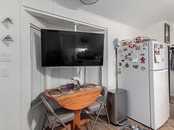 5th image of 4700 E Main St #134