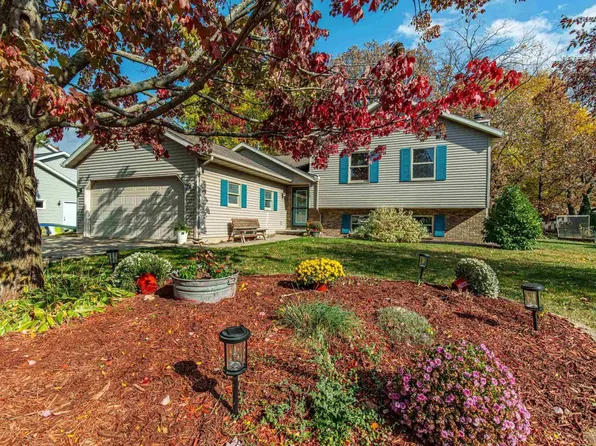 170 Lynne Trail, Oregon, WI 53575