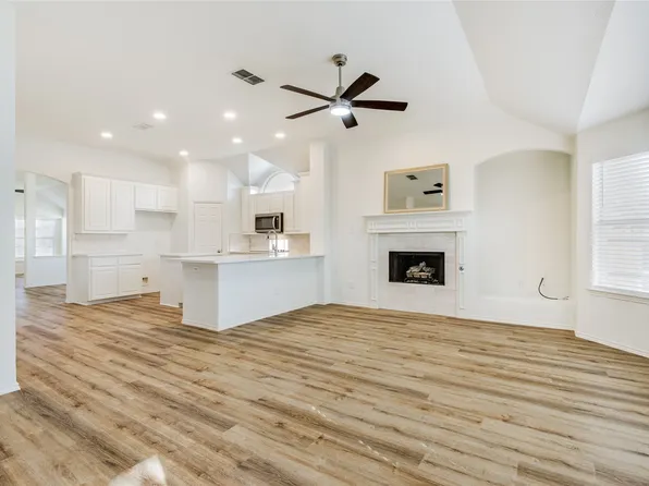 4021 Lantana Ln, Plano, TX 75093