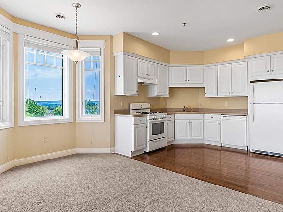 4th image of 725 Harbor Watch Dr Unit 304-18