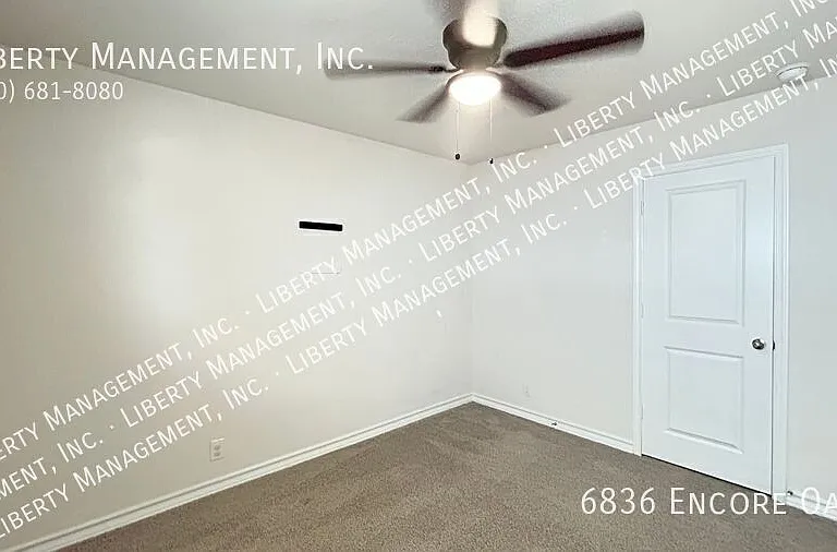 6836 Encore Oaks — Photo 21