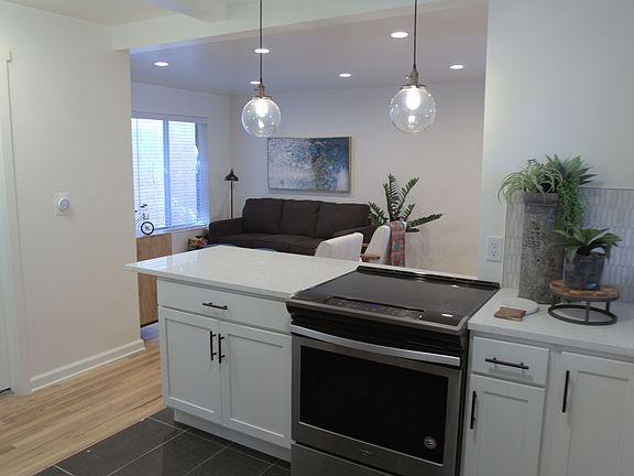 3rd image of 261 E 1st Ave #1B-1BA-750SQFT