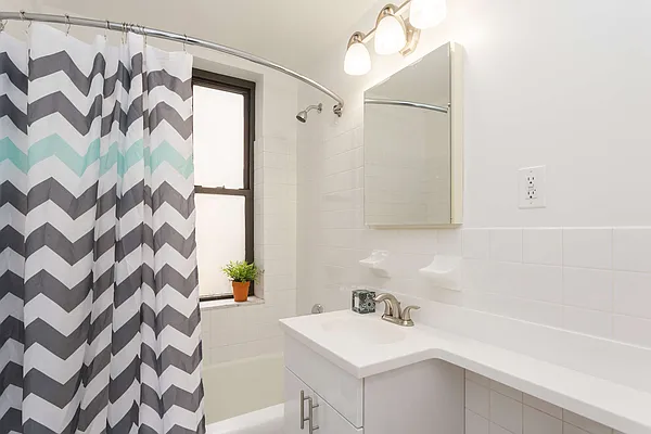 Rented by Compass | media 11