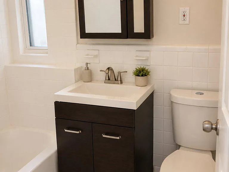 63 Galveston Pl SW #3 — Photo 5