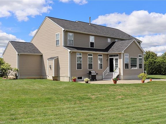 3rd image of 964 Lonetree Ct