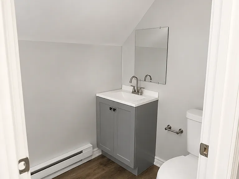 1109 E Kirby Ave Whim & Proper, LLC) — Photo 6