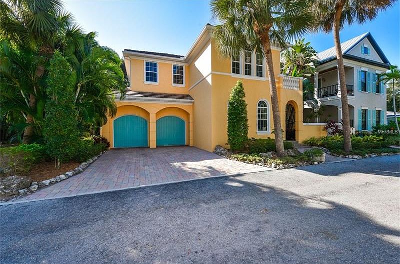 1st image of 1654 Dolphin Ln