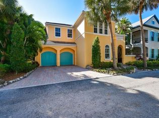 1654 Dolphin Ln, Sarasota, FL 34236
