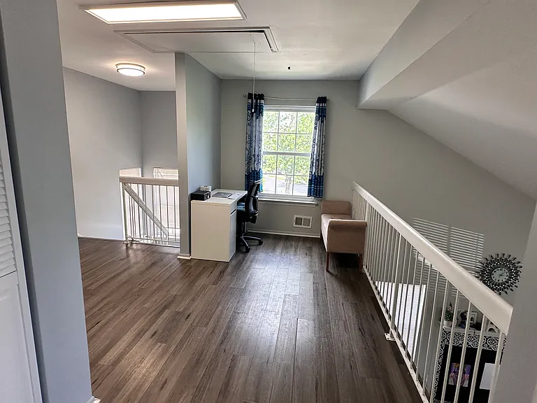 334 Lunar Rd — Photo 6