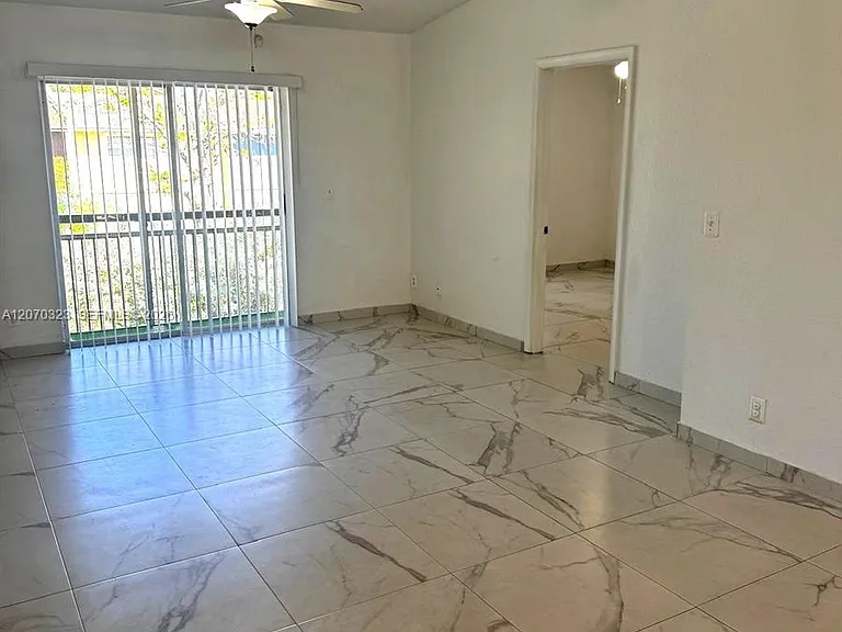 3656 NW 91st Ln #3656 — Photo 4