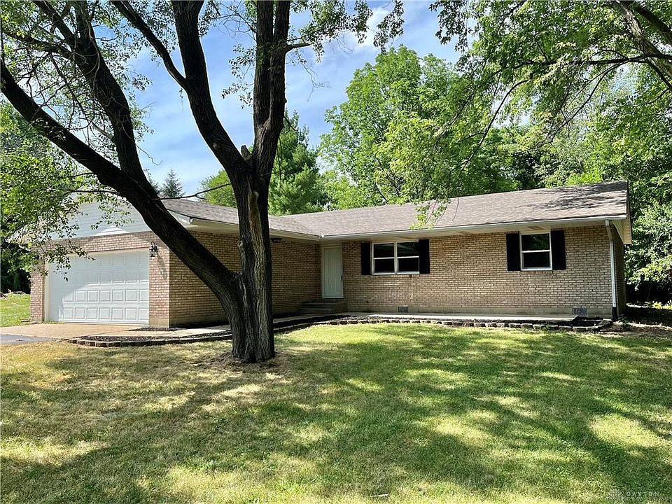 1st image of 37 Long Dr
