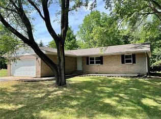 37 Long Dr, Eaton, OH 45320