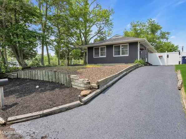 105 Kadlubeck Way, Little Egg Harbor, NJ 08087