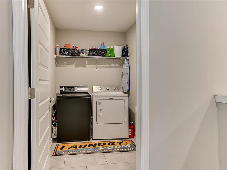 6047 Big Pond Trl #A — Photo 47