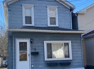 7 Ambridge Ave, Ambridge, PA 15003