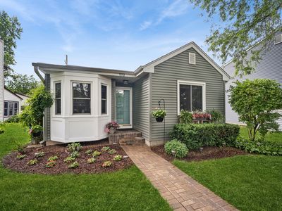892 Manchester Crse, Geneva, IL, 60134