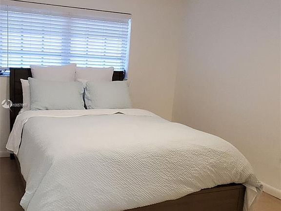 3rd image of 201 Galen Dr APT 109