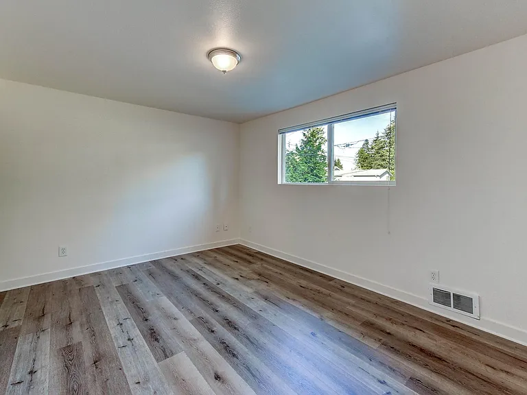15607 81st Ave NE — Photo 12
