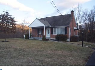 59 Cleaver School Rd, Boyertown, PA 19512