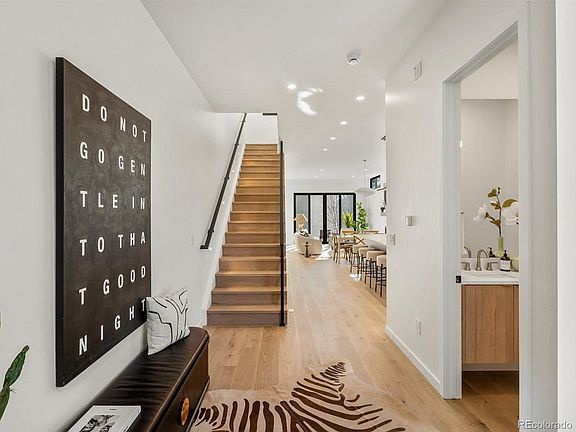 5th image of 3366 W 32nd Avenue