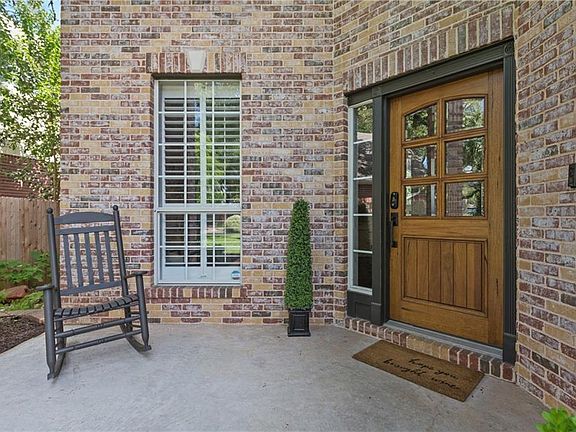 3rd image of 4604 Eagle Feather Dr