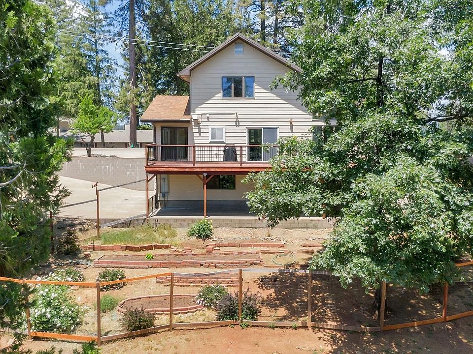 1st image of 16473 Meadow Vista Dr