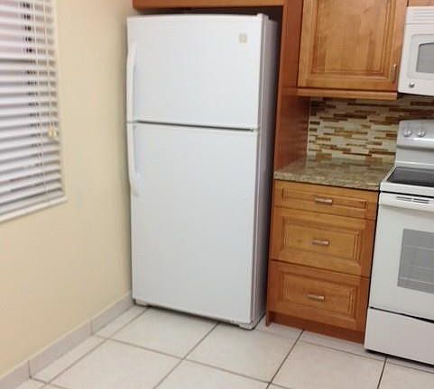 2nd image of 4100 N 58th Ave APT 303