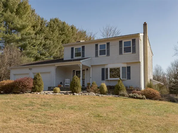 8 Old Cross Road, Warwick, NY 10990