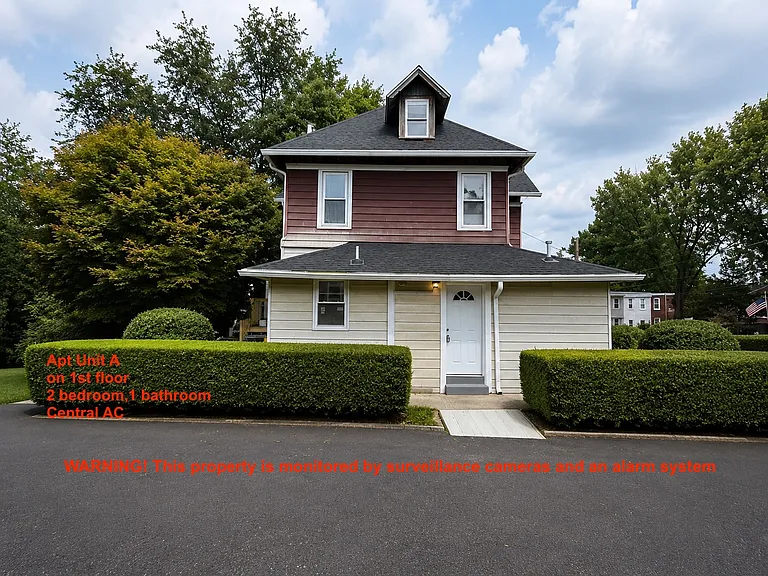14 Chandler St #A — Photo 8