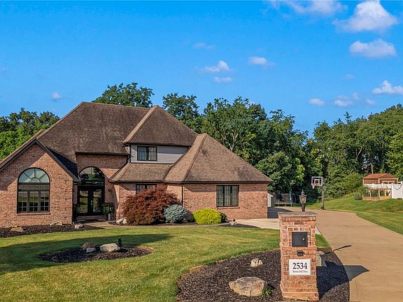 4th image of 2534 Bonnie Dell Dr