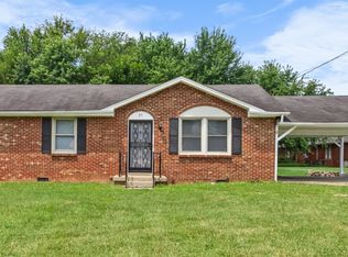 25 Green Acres Cir, Guthrie, KY 42234