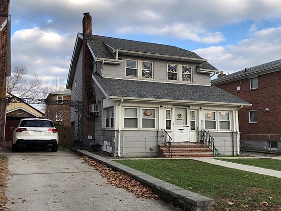 3rd image of 4317 204th St