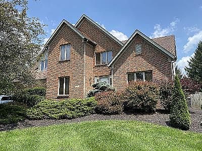 1st image of 8851 Chateau Dr NW