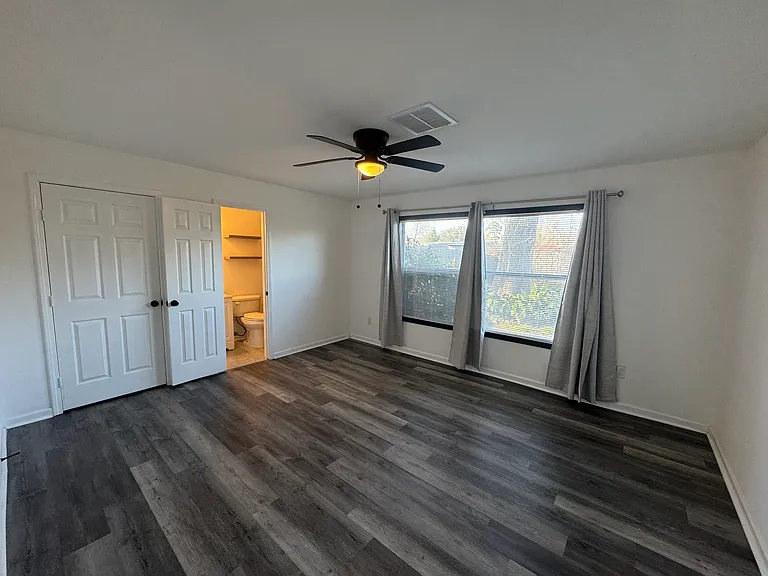 4740 Baywood Ln — Photo 16