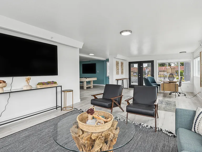Cascade Ridge Apartments — Photo 15