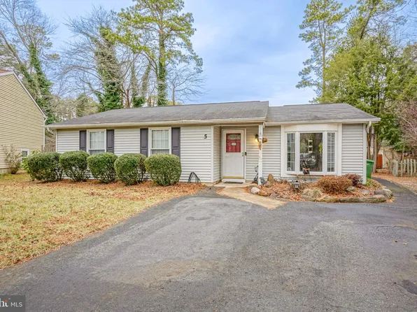 5 Georgian Ct, Marlton, NJ 08053