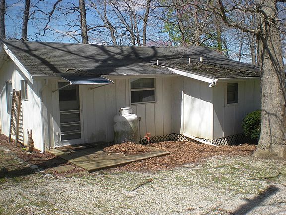 2nd image of 150 520th Ln #H