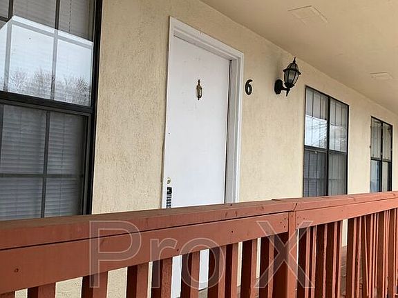 2nd image of 1015 S Saint Louis Ave APT 6