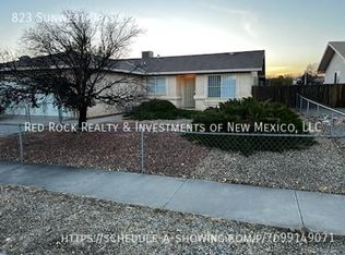 823 Sunwest Dr SW, Albuquerque, NM 87121