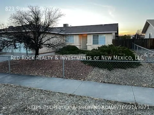 823 Sunwest Dr SW, Albuquerque, NM 87121