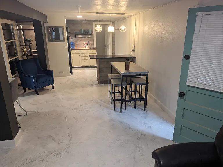 835 E Platte Ave #1 — Photo 10