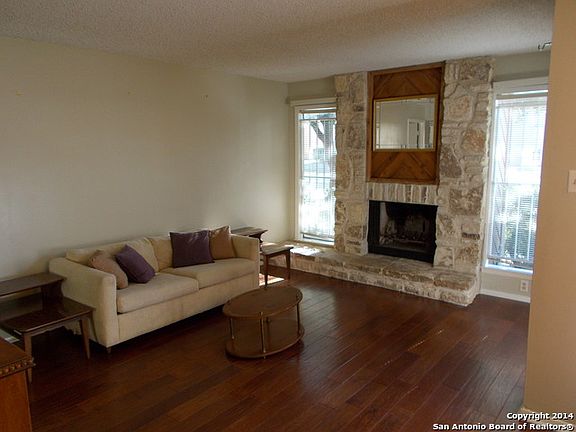3rd image of 3843 Barrington Dr #150M
