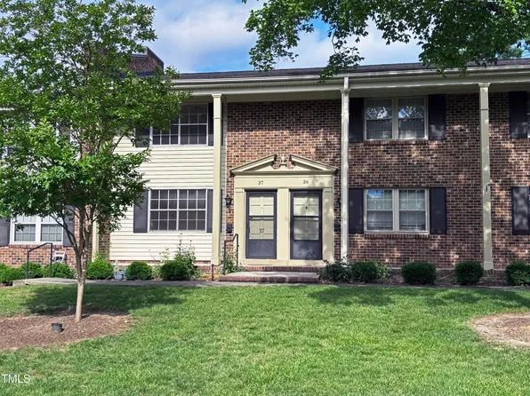 1002 Willow Dr APT 37, Chapel Hill, NC 27514