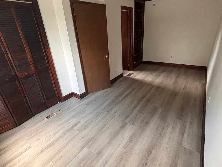 1225 Blythe Ferry Rd NE #D — Photo 9