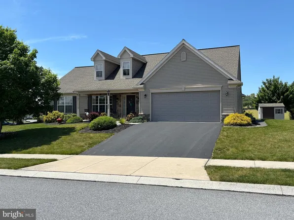 59 Bloomfield Dr, Ephrata, PA 17522