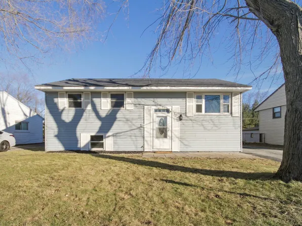 2355 McCool Rd, Portage, IN 46368