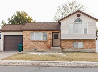 126 E 1150 N, Layton, UT 84041