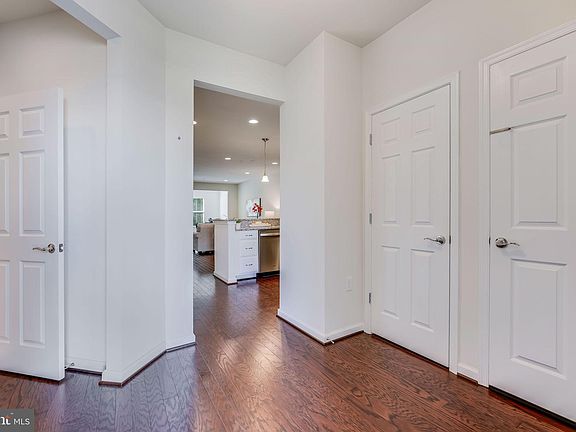 4th image of 19 Nauset Way