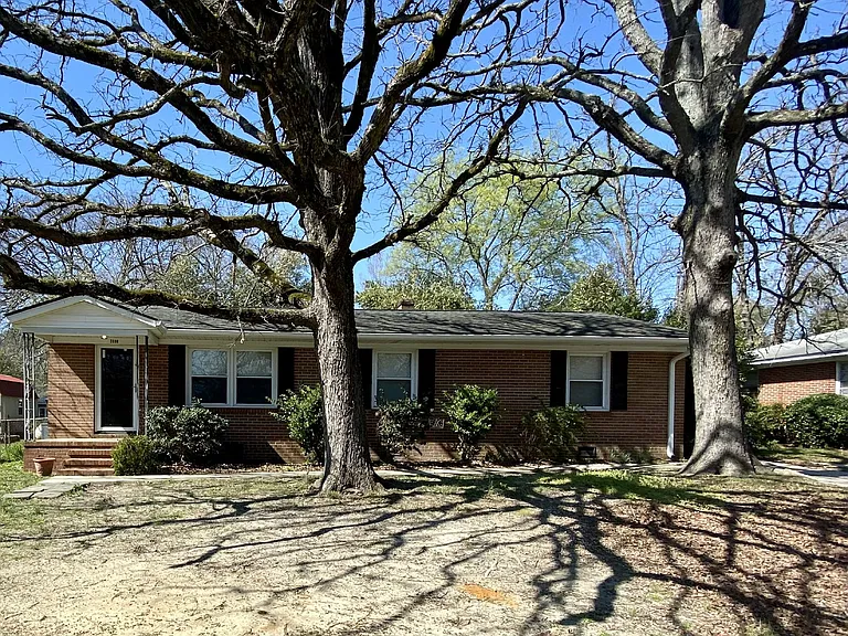3808 Hartwell Rd — Photo 1