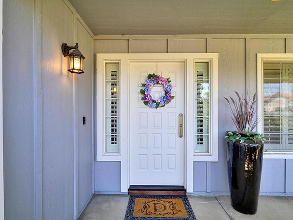 4th image of 2060 Pepperwood Dr